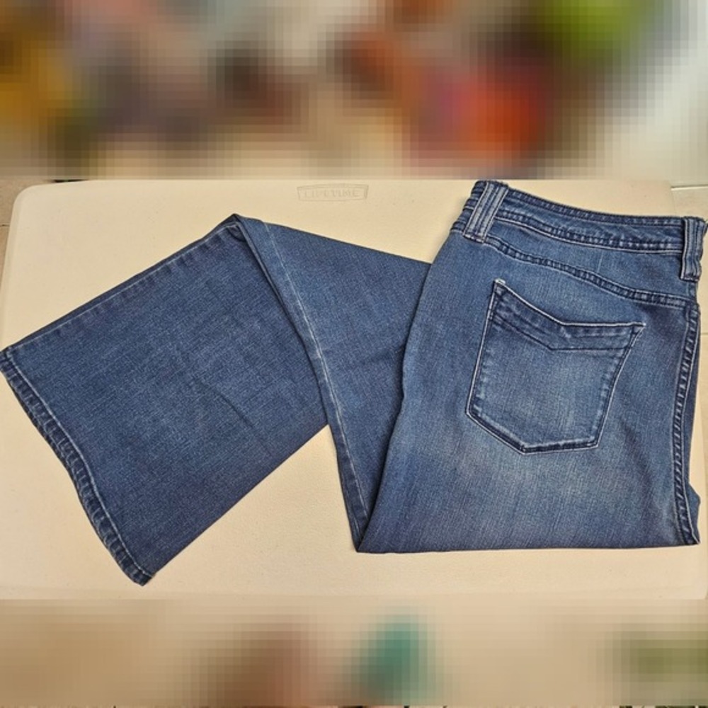 Isaac Mizrahi Live Womens‎ Blue Core Flare Jeans Medium Wash Size 16